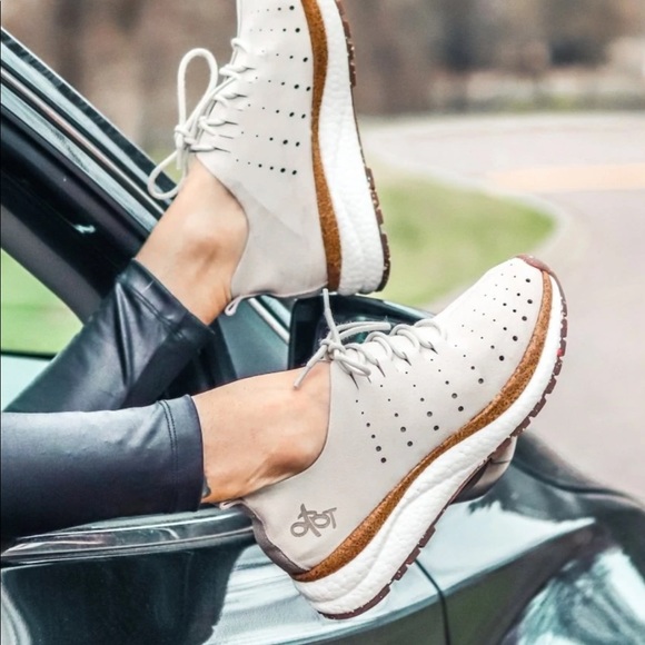 OTBT Shoes - New OTBT Alstead Sneakers